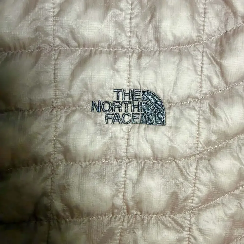The North Face Men's ThermoBall Eco Lightweight Quilted Puffer Jacket